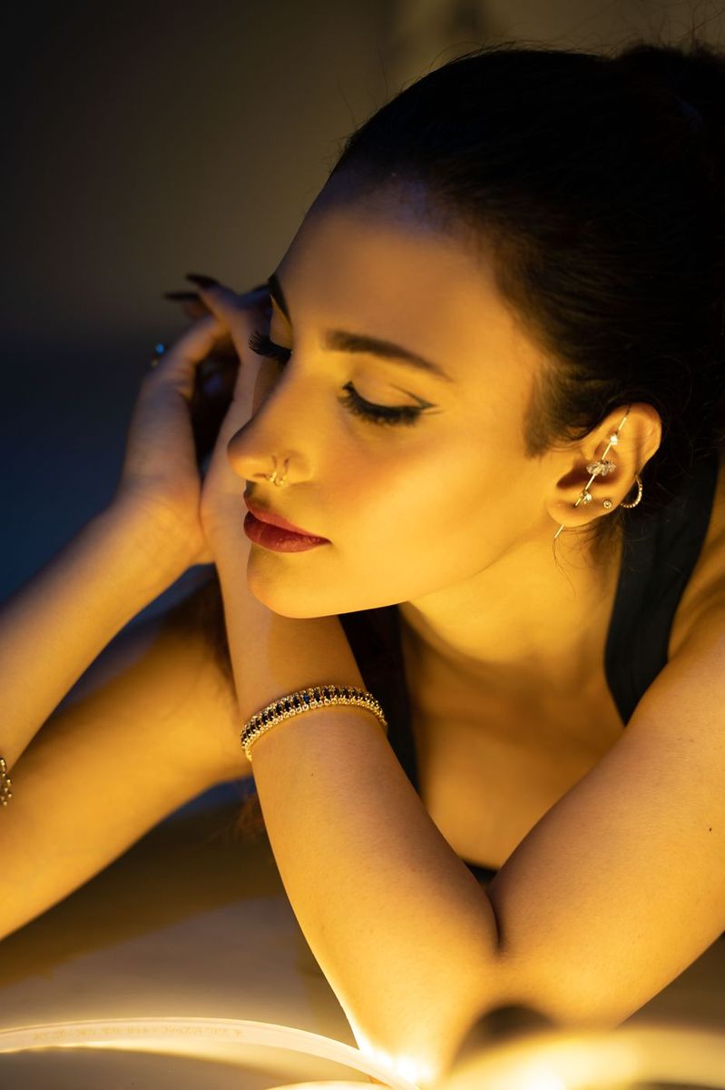 Editorial closeup in warm bronze light