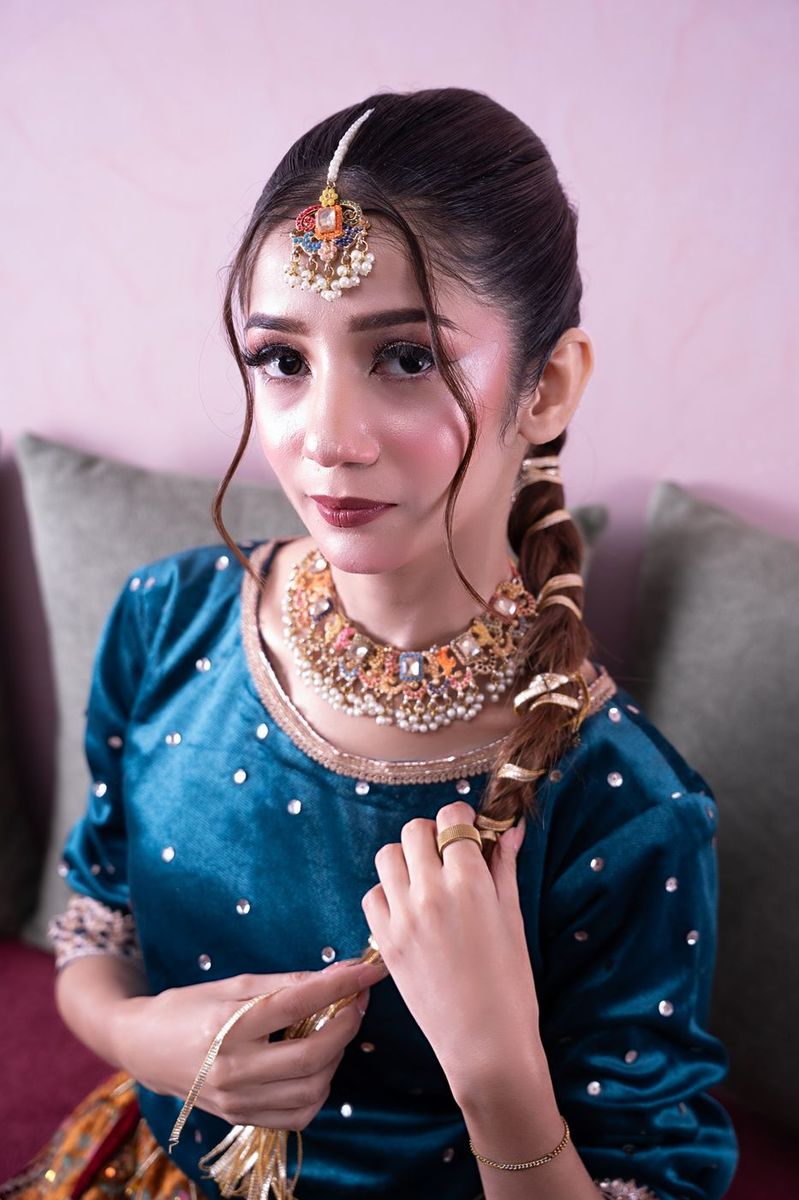 Makeup artistry at Aini's Salon