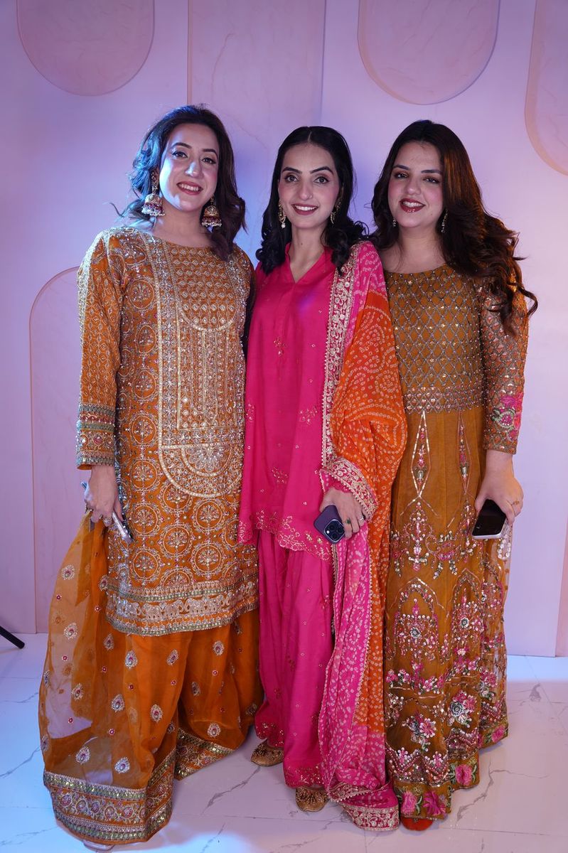 Guests dressed for a mehndi