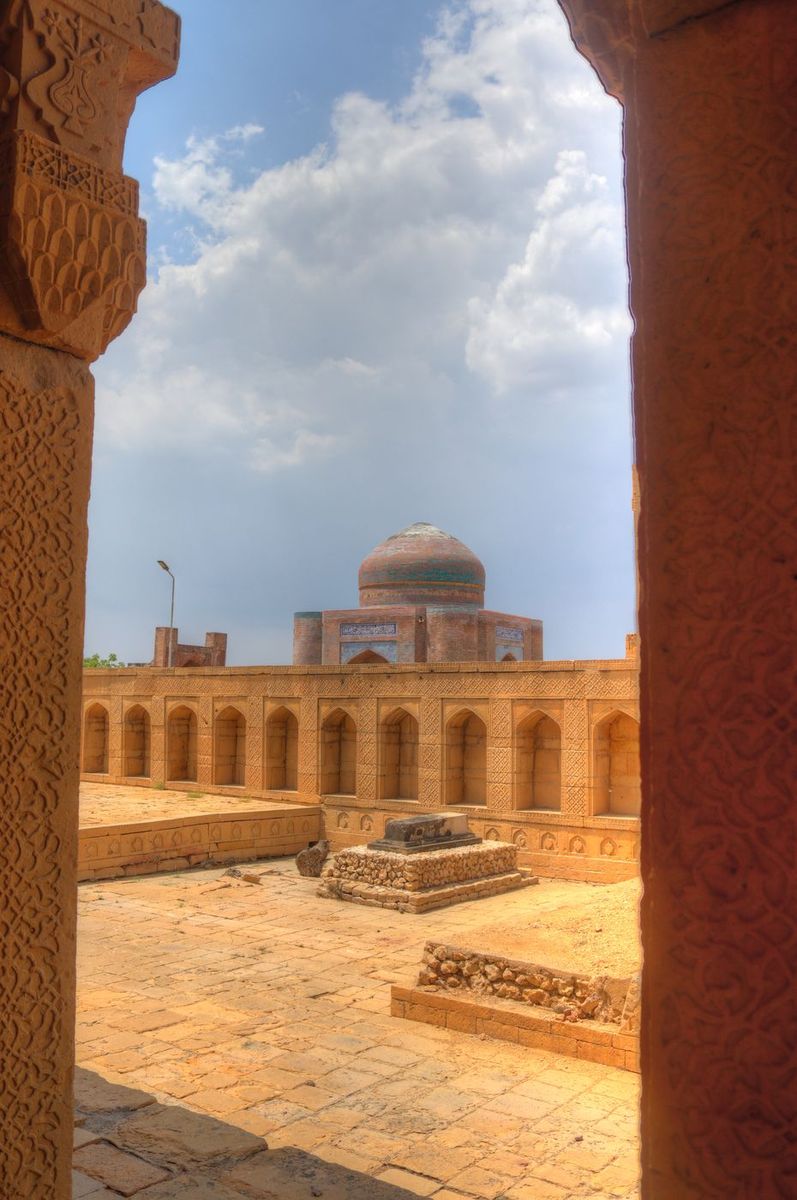 Chaukhandi tombs heritage architecture