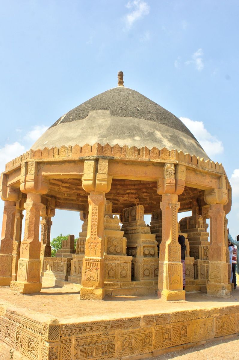 Chaukhandi tombs heritage architecture